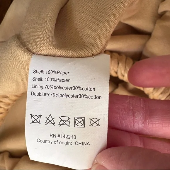 MERSEA - BON BON BAG - NAVY/RED - Summer Straw Bag with Tassels. Coastal - Picture 7 of 7